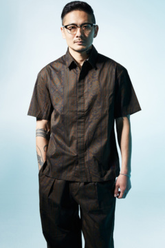 FLY FRONT SHIRT S/S BROWN / PAISLEY