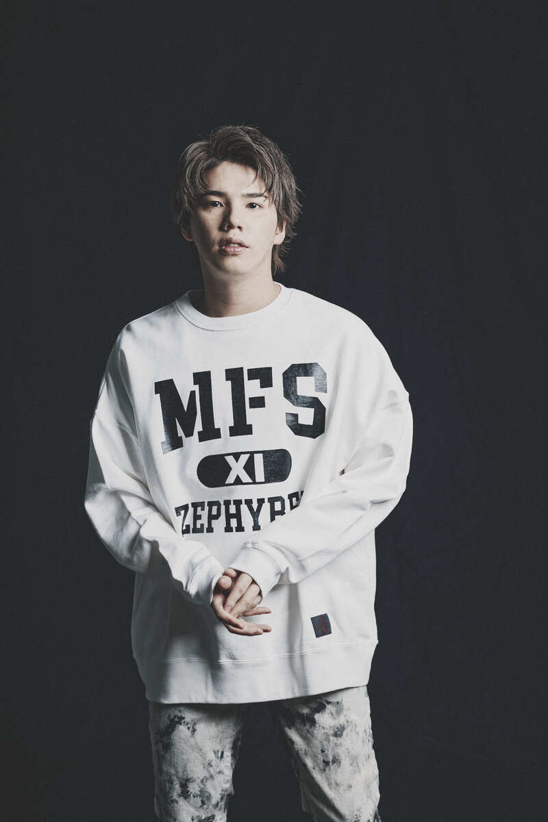 A.V.E.S.Tproject vol.17 LIMITED EDITION MY FIRST STORY COLLEGE LOGO11 BIG SWEAT WHITE